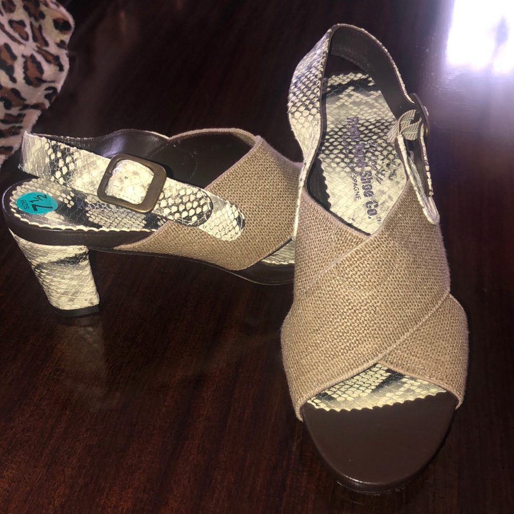 Burlap elastic and snake leather sandal heel/sling back Sz 7.5